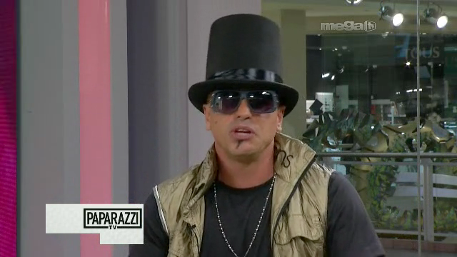 Raúl Armando se lanza como solista. • Mega TV